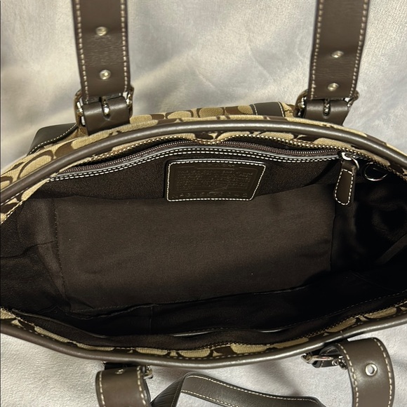 COACH 6042 Brown Canvas and Leather Monogram Tote Bag Vintage (07/2005) - Picture 10 of 12
